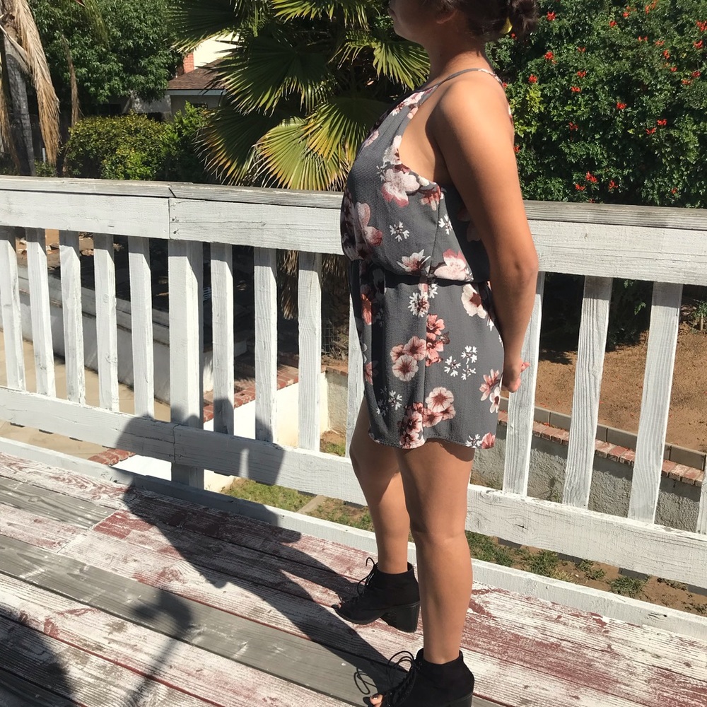 Romper medium - Picture 6 of 6